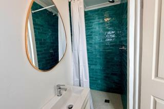 To Let 1 Bedroom Property for Rent in Sea Point Western Cape